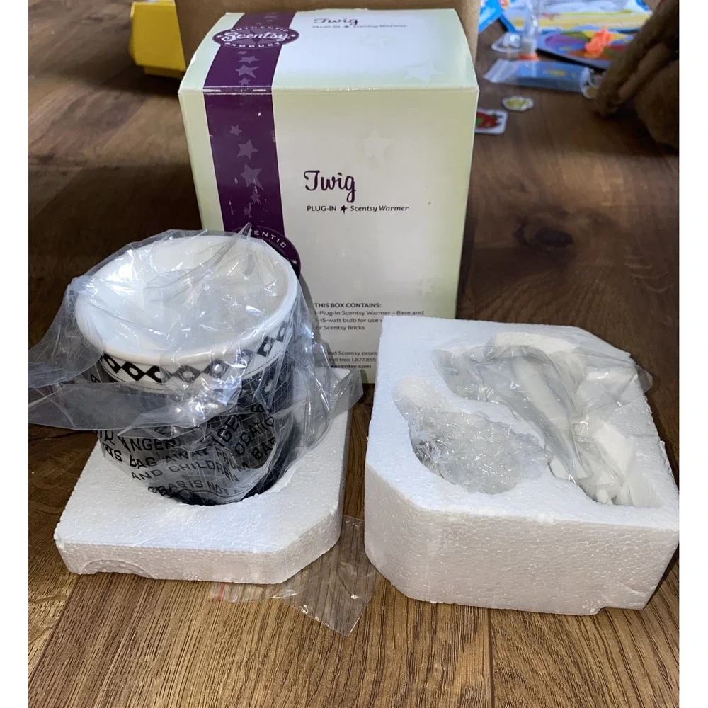 Scentsy Twig Retired‎ Plug-in Wax Warmer New